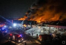 ਸੰਗਰੂਰ ‘ਚ ਇਲੈਕਟ੍ਰਾਨਿਕ ਗੋਦਾਮ ‘ਚ ਭਿਆਨਕ ਅੱਗ, ਲੱਖਾਂ ਦਾ ਸਮਾਨ ਸੜ ਕੇ ਰਾਖ